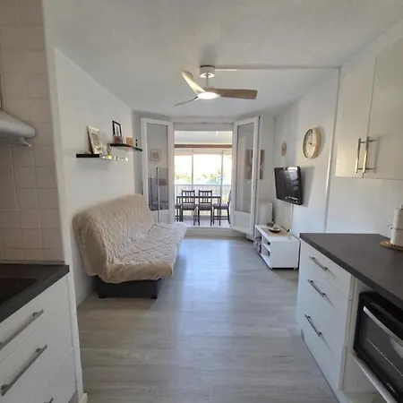 Joli Pour 4 Personnes Résidence Sécurisée, Parking Et Piscine Appartement *