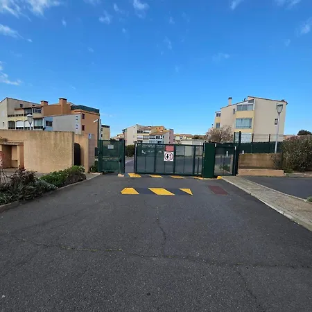 Appartement Joli Pour 4 Personnes Résidence Sécurisée, Parking Et Piscine *
